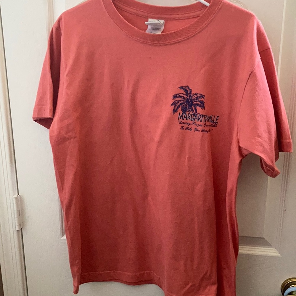 FINAL MARKDOWN Ladies margaritaville tee medium